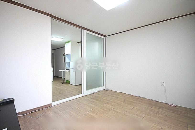 대전광역시 유성구 봉명동 원룸 사진 1