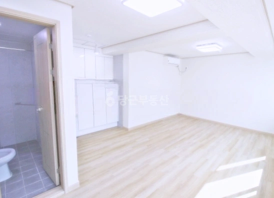 서울특별시 강남구 논현동 빌라(투룸 이상) 사진 1