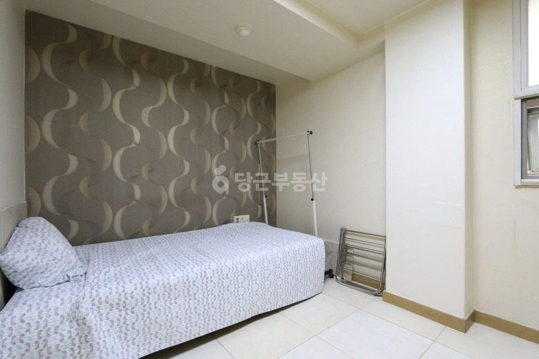 서울특별시 강남구 논현동 원룸 사진 1