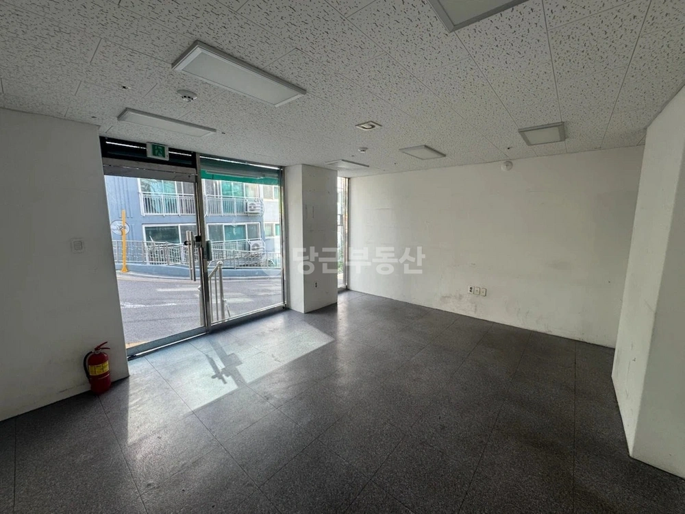 서울특별시 관악구 봉천동 상가 사진 1