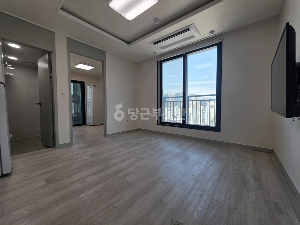 부산광역시 동래구 온천동 오피스텔 사진 1