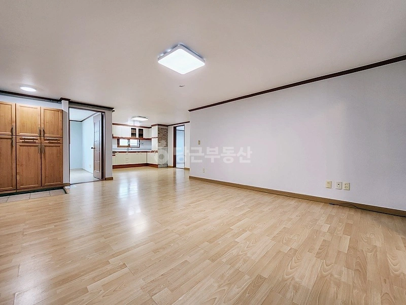 충청남도 천안시 동남구 봉명동 빌라(투룸 이상) 사진 1