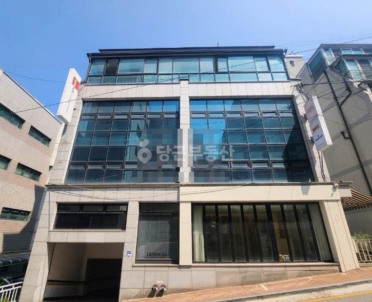 서울특별시 강남구 논현동 건물 사진 1