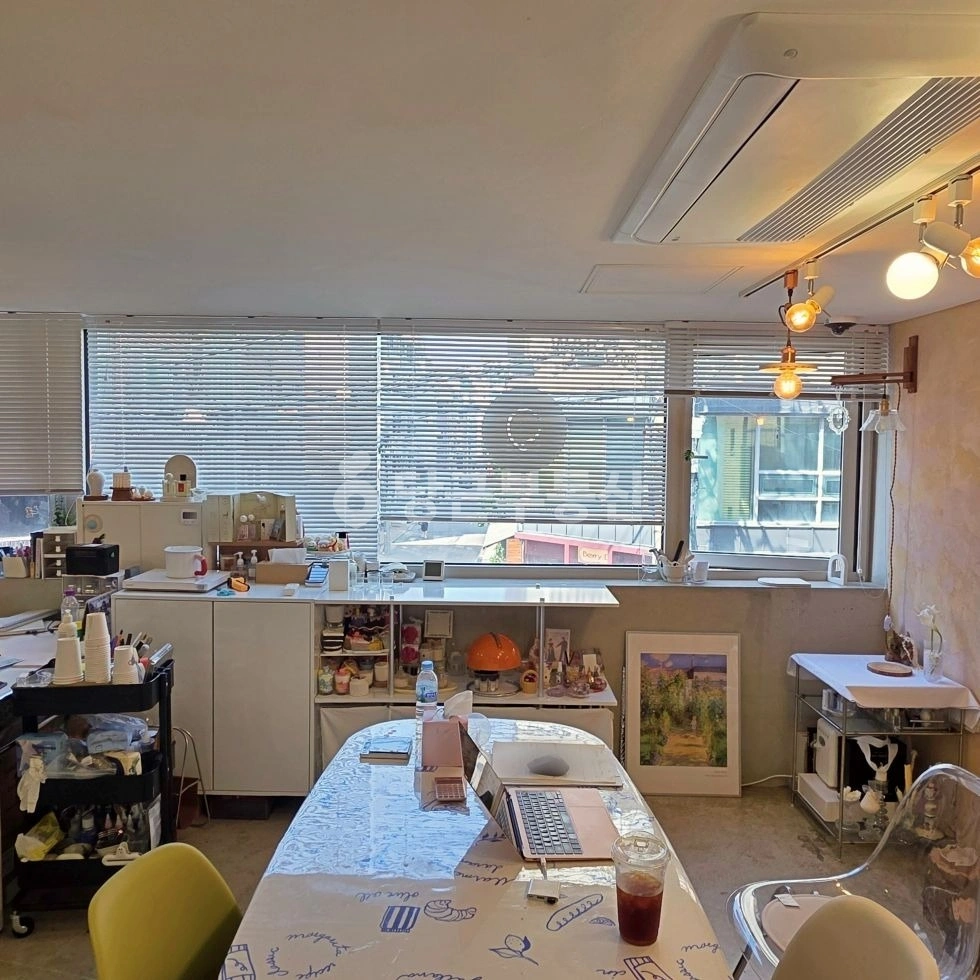 서울특별시 마포구 서교동 상가 사진 1