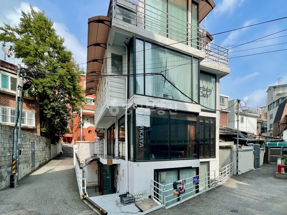 서울특별시 마포구 서교동 상가 사진 1