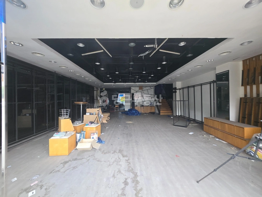 충청남도 천안시 동남구 쌍용동 상가 사진 1