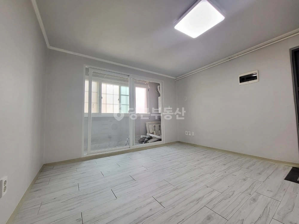경기도 수원시 팔달구 지동 원룸 사진 1