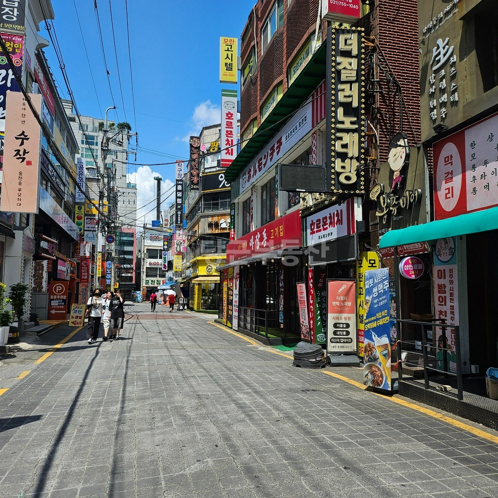 경기도 성남시 중원구 성남동 상가 사진 1