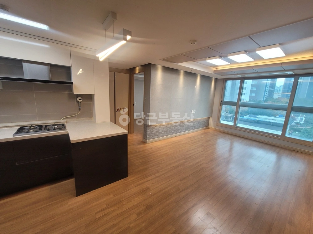 부산광역시 연제구 거제동 아파트 사진 1