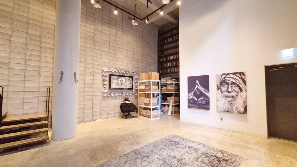 서울특별시 강남구 논현동 상가 사진 1