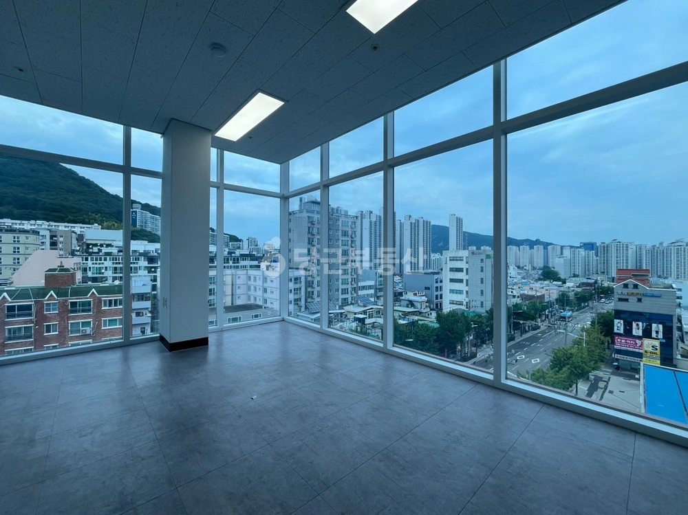 부산광역시 수영구 망미동 사무실 사진 1