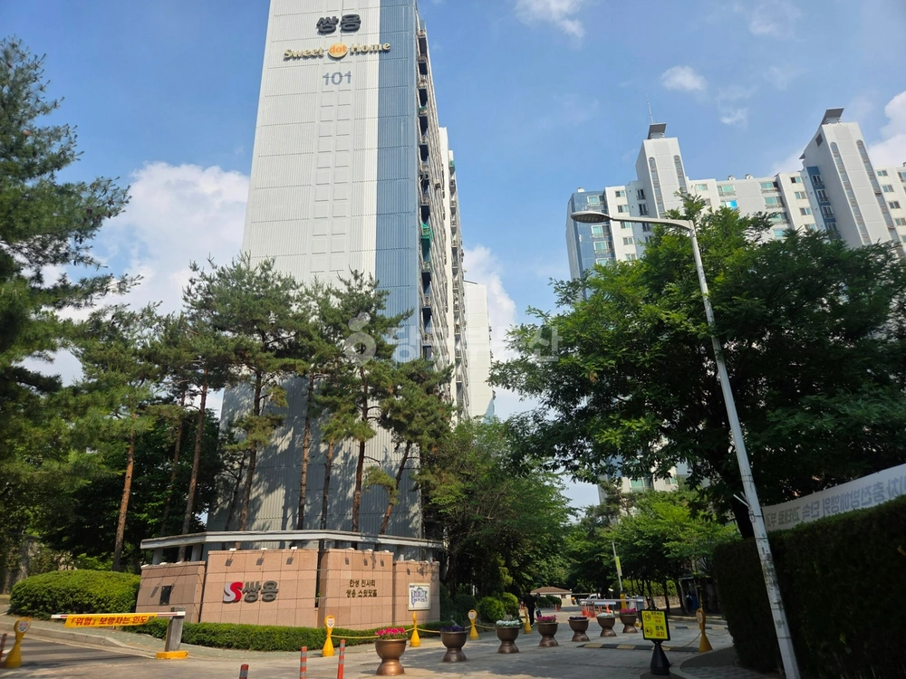 경기도 안성시 공도읍 아파트 사진 1