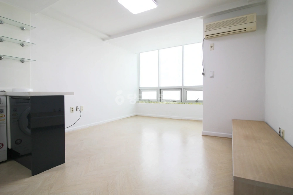 부산광역시 부산진구 전포동 아파트 사진 1