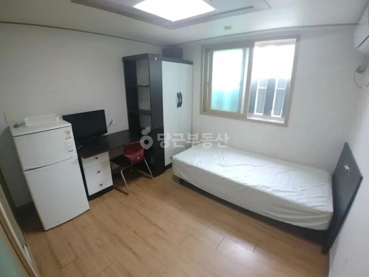 대전광역시 유성구 봉명동 원룸 사진 1