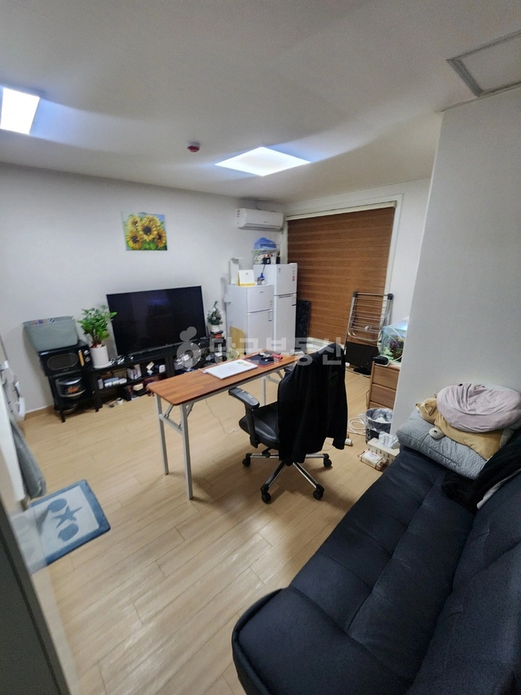 서울특별시 강동구 암사동 원룸 사진 1