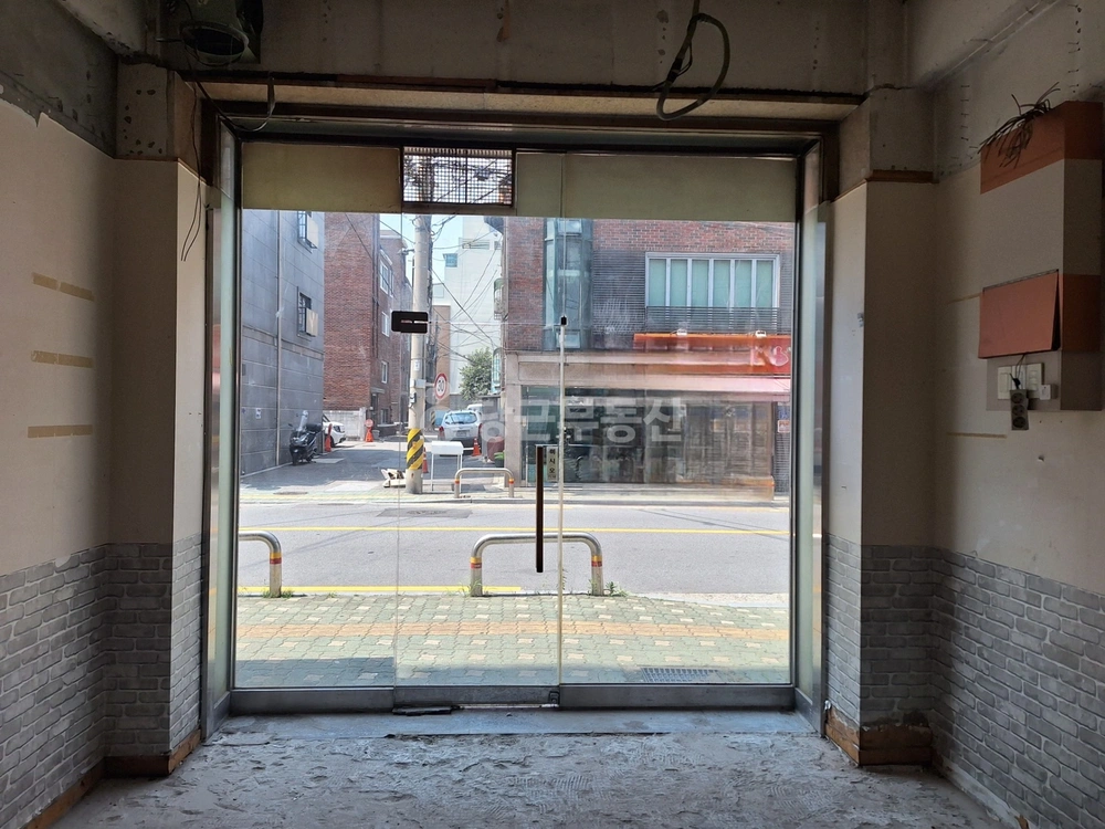 서울특별시 마포구 망원동 상가 사진 1