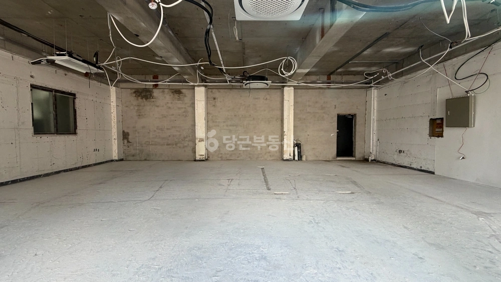 경기도 수원시 권선구 권선동 상가 사진 1