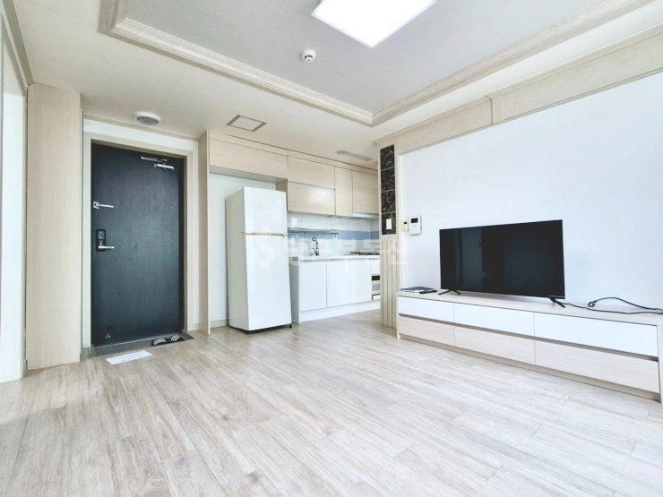 충청남도 천안시 동남구 신방동 빌라(투룸 이상) 사진 1