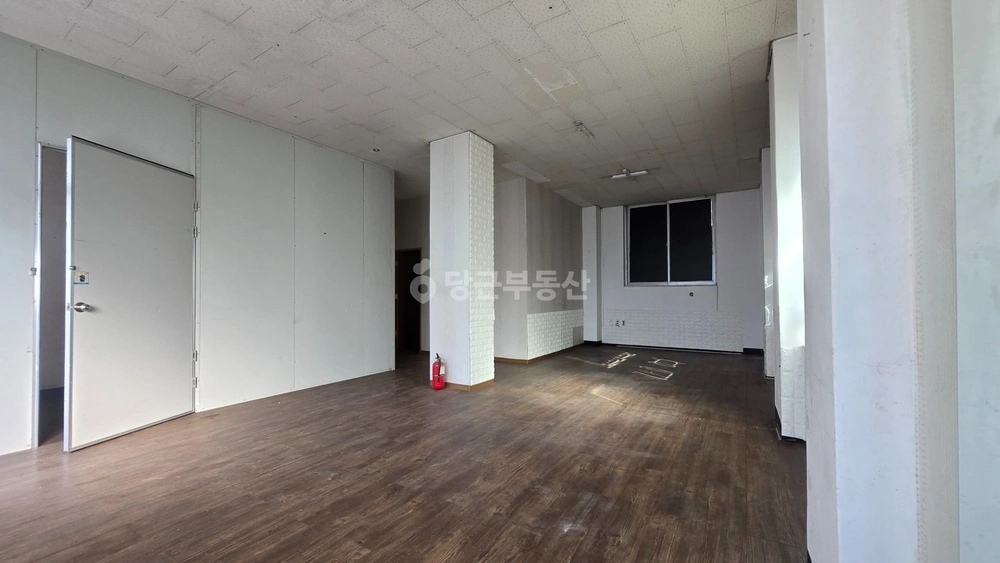 대전광역시 서구 괴정동 상가 사진 1