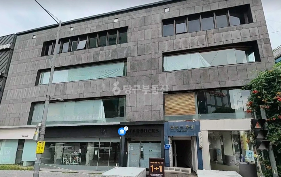 전남광주통합특별시 동구 충장로1가 상가 사진 1
