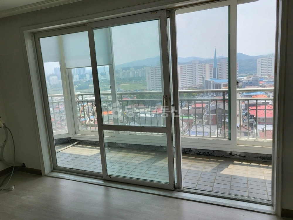 대전광역시 서구 가수원동 아파트 사진 1