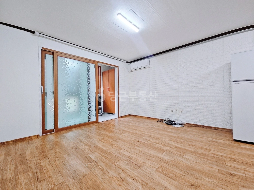 경기도 수원시 팔달구 인계동 원룸 사진 1