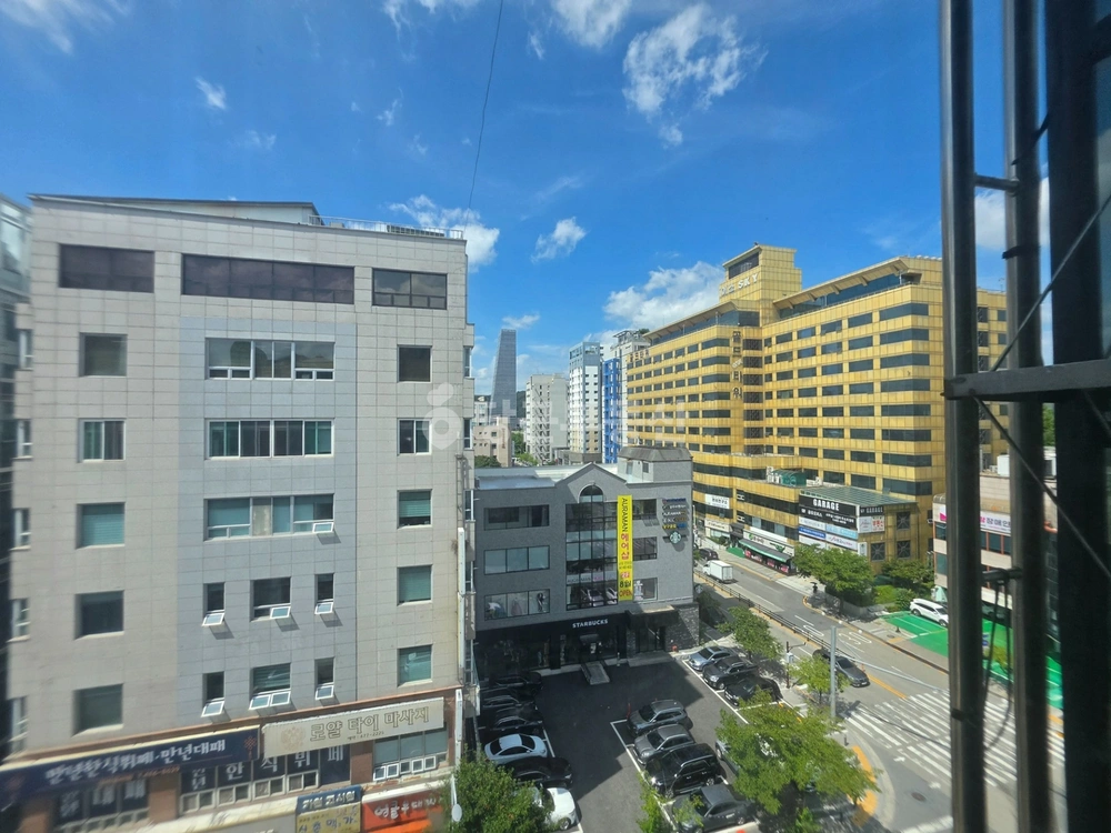 대전광역시 서구 만년동 상가 사진 1