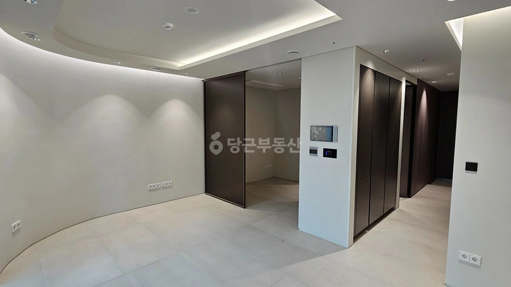 서울특별시 강남구 역삼동 아파트 사진 1