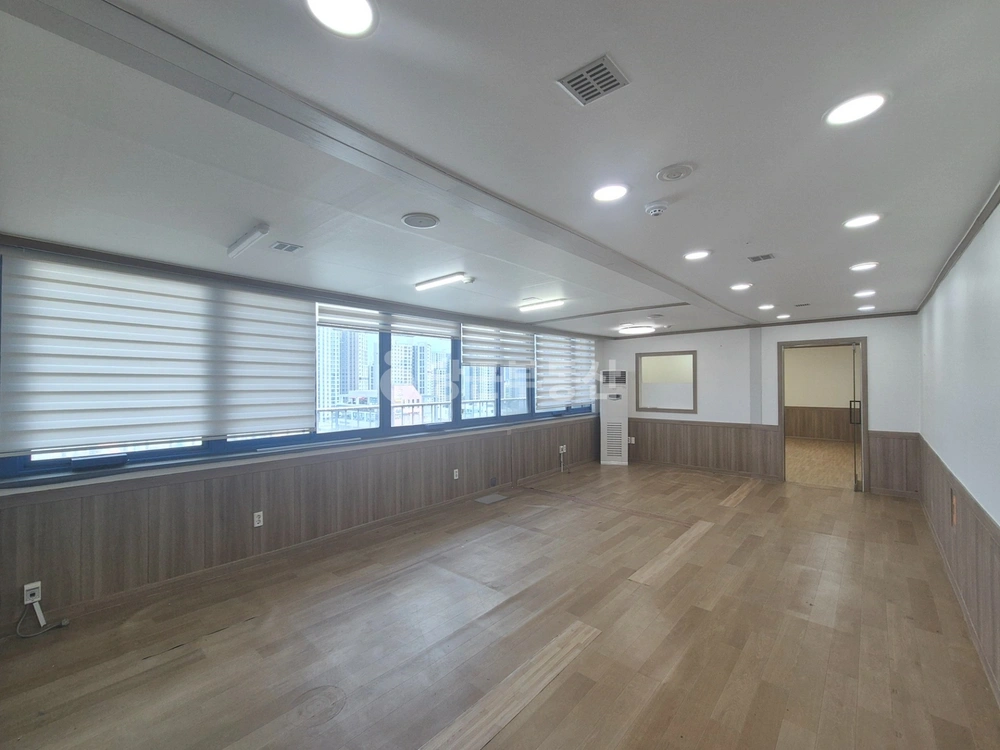 대전광역시 서구 탄방동 사무실 사진 1