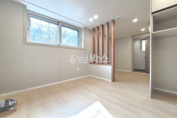 대전광역시 유성구 원내동 원룸 사진 1