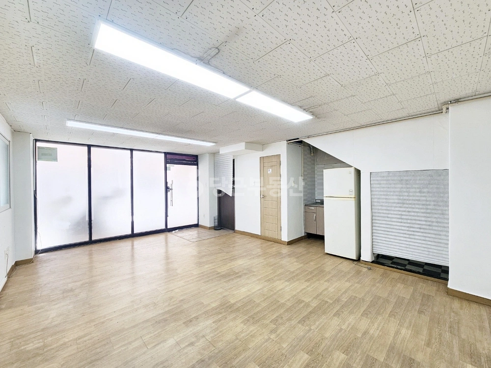 전북특별자치도 전주시 완산구 서신동 상가 사진 1