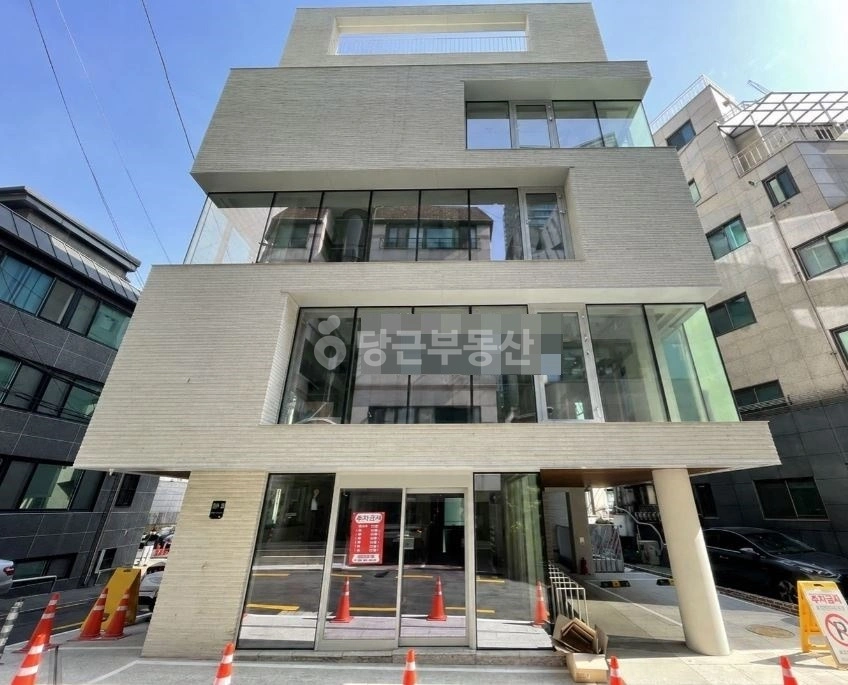 서울특별시 서초구 서초동 건물 사진 1