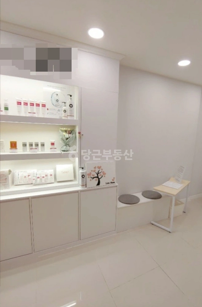 대전광역시 유성구 궁동 상가 사진 1