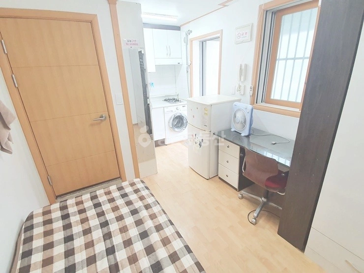 서울특별시 동대문구 회기동 원룸 사진 1