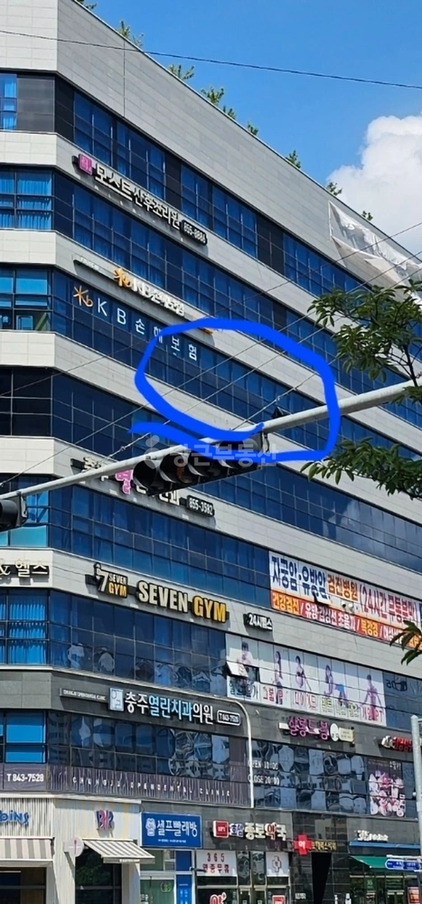 충청북도 충주시 호암동 상가 사진 1