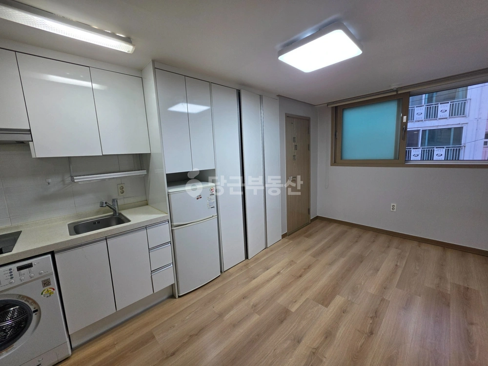 서울특별시 강남구 역삼동 원룸 사진 1