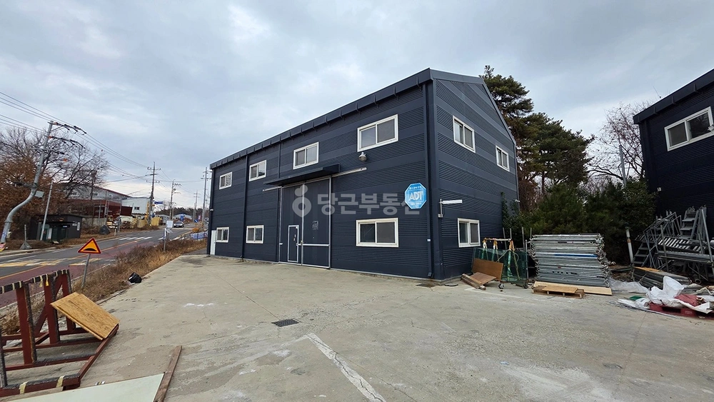 경기도 화성시 만세구 남양읍 공장/창고 사진 1