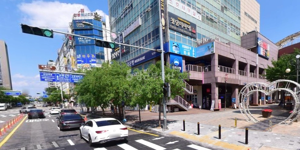 경기도 고양시 일산동구 장항동 상가 사진 1