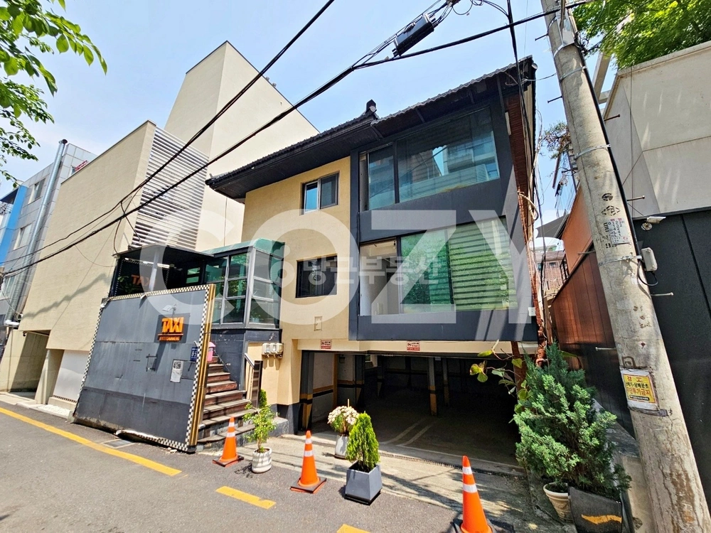 서울특별시 강남구 논현동 사무실 사진 1