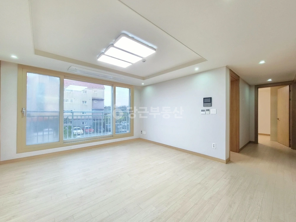 제주특별자치도 제주시 조천읍 빌라(투룸 이상) 사진 1