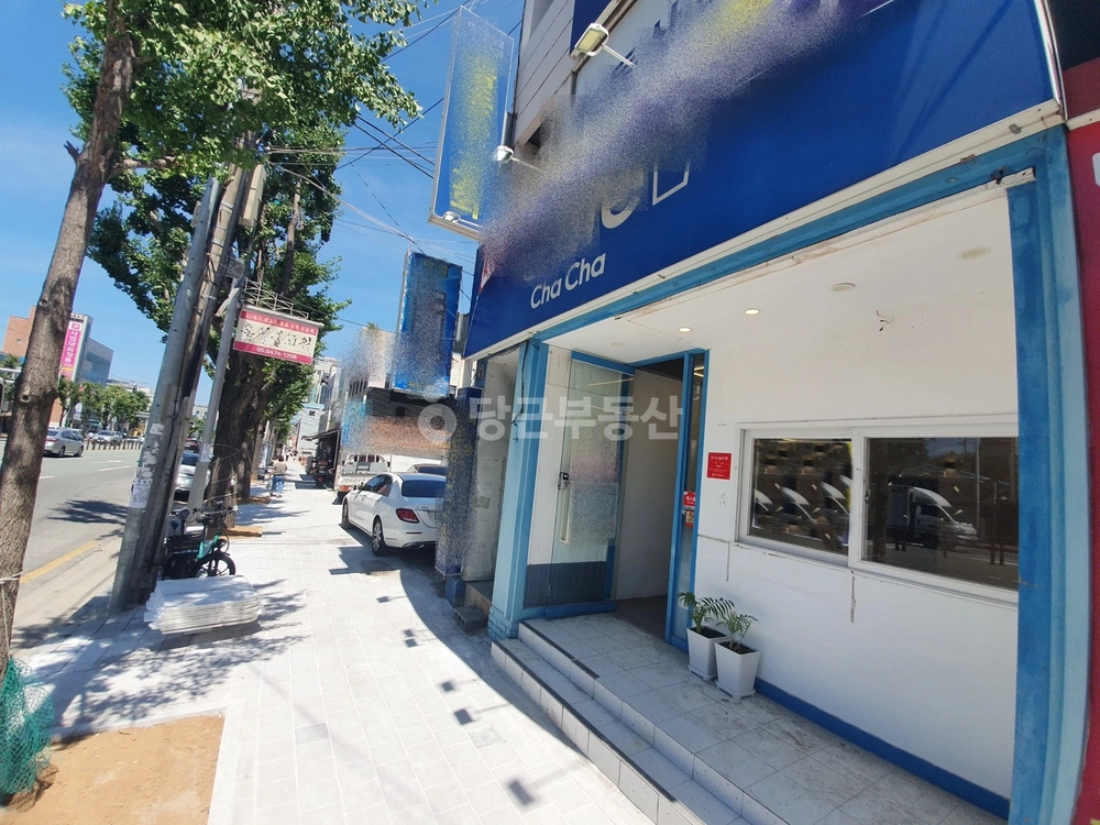 대구광역시 남구 대명동 상가 사진 1