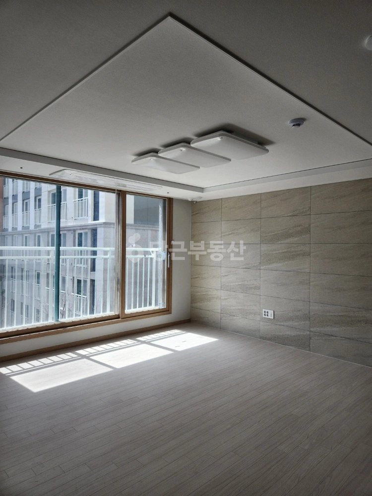 부산광역시 부산진구 범천동 아파트 사진 1