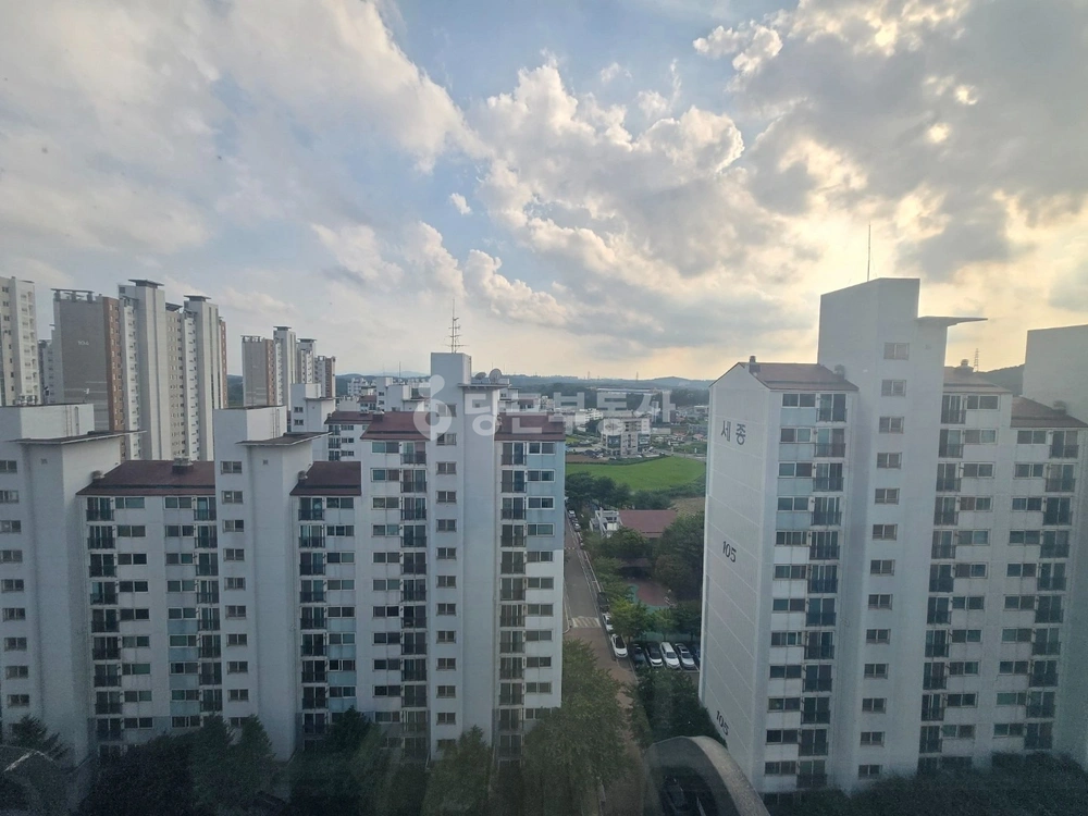 충청남도 당진시 송악읍 아파트 사진 1