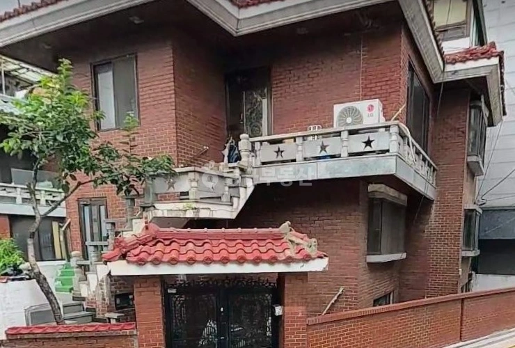 서울특별시 관악구 신림동 건물 사진 1