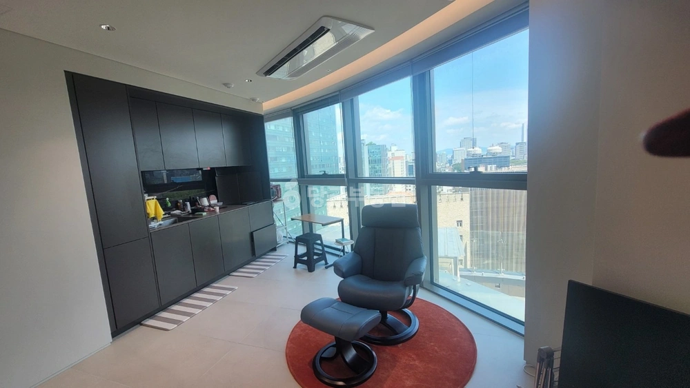 서울특별시 강남구 역삼동 아파트 사진 1