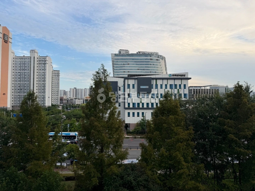 경상남도 진주시 충무공동 아파트 사진 1