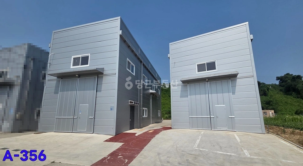 경기도 화성시 효행구 비봉면 공장/창고 사진 1