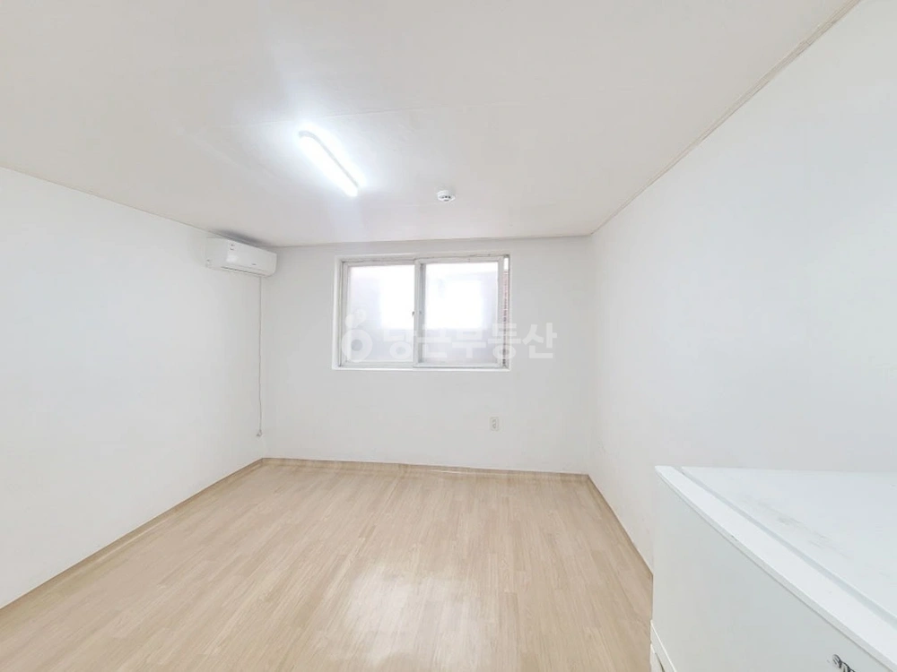 서울특별시 강남구 논현동 원룸 사진 1