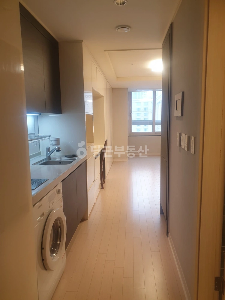 서울특별시 영등포구 여의도동 오피스텔 사진 1