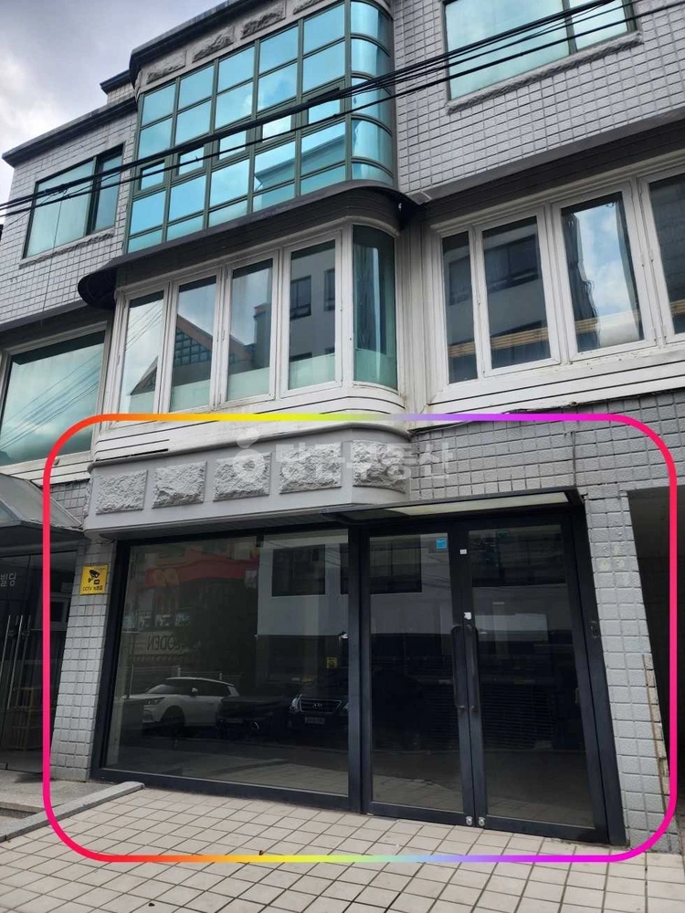 서울특별시 마포구 서교동 상가 사진 1